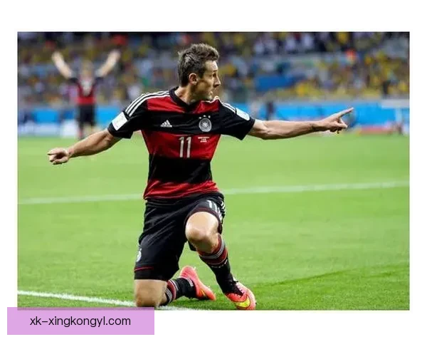 克洛泽坦言为儿成职业骄傲十分